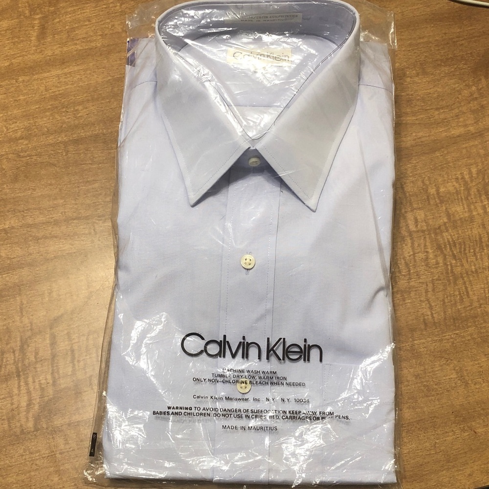 Calvin Klein dress shirt, 16 34/35 New